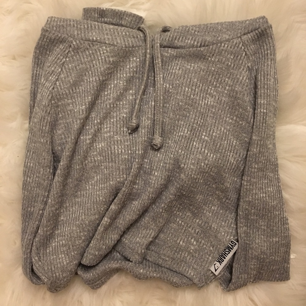 RESERVED FOR JENNYLUISA Gymshark long sleeve